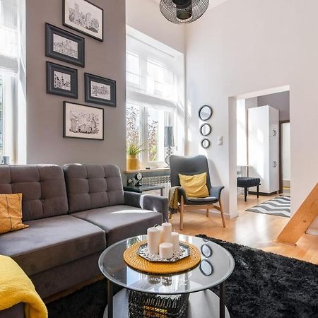 W Rent Like Home - Elektoralna 13A Warsawa Bagian luar foto